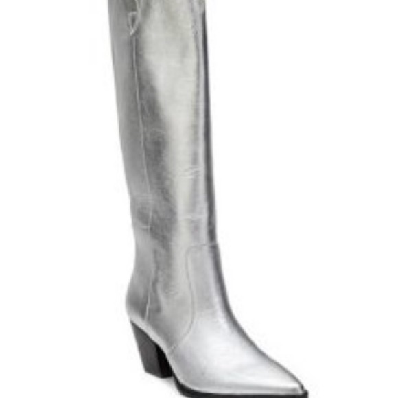 Matisse silver leather western style boot with stacked 2 1/4“ heel - Picture 4 of 4